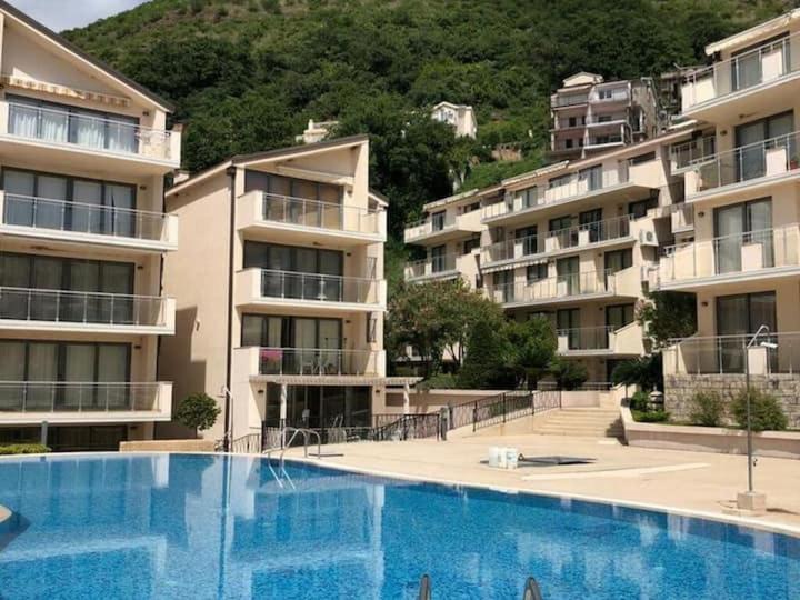 Beauty Apartment In Blue Star Complex Przno Montenegro Exterior foto